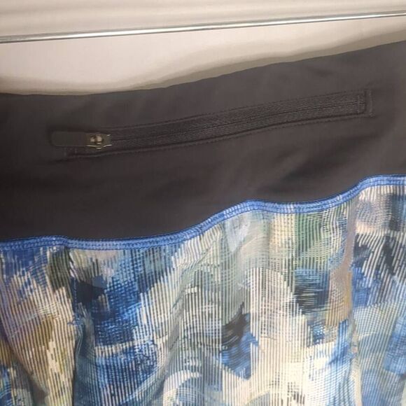 Lululemon Play Off the Pleats Running Tennis Skirt 6 - Picture 5 of 9